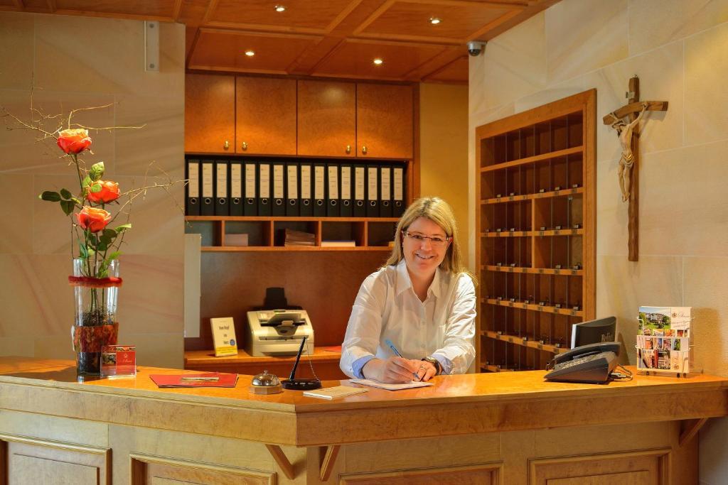 Hotel Schmitt Garni Monchberg  Ngoại thất bức ảnh